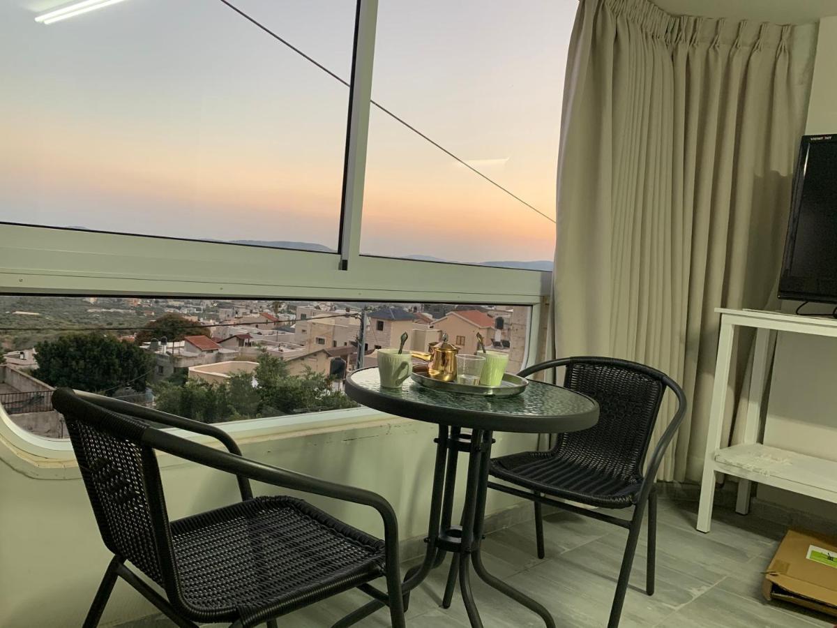מיאר אירוח דרוזי Apartment Maghar Ngoại thất bức ảnh